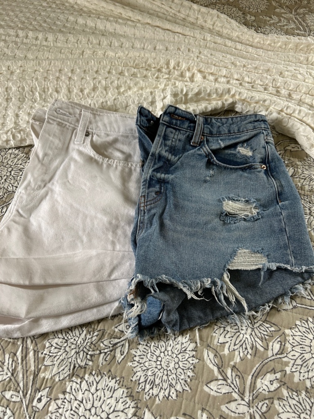 wild fable Blue Denim Jeans with Orange Stitching, white denim